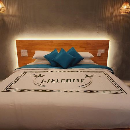 Dhigurah Beach Inn Dış mekan fotoğraf