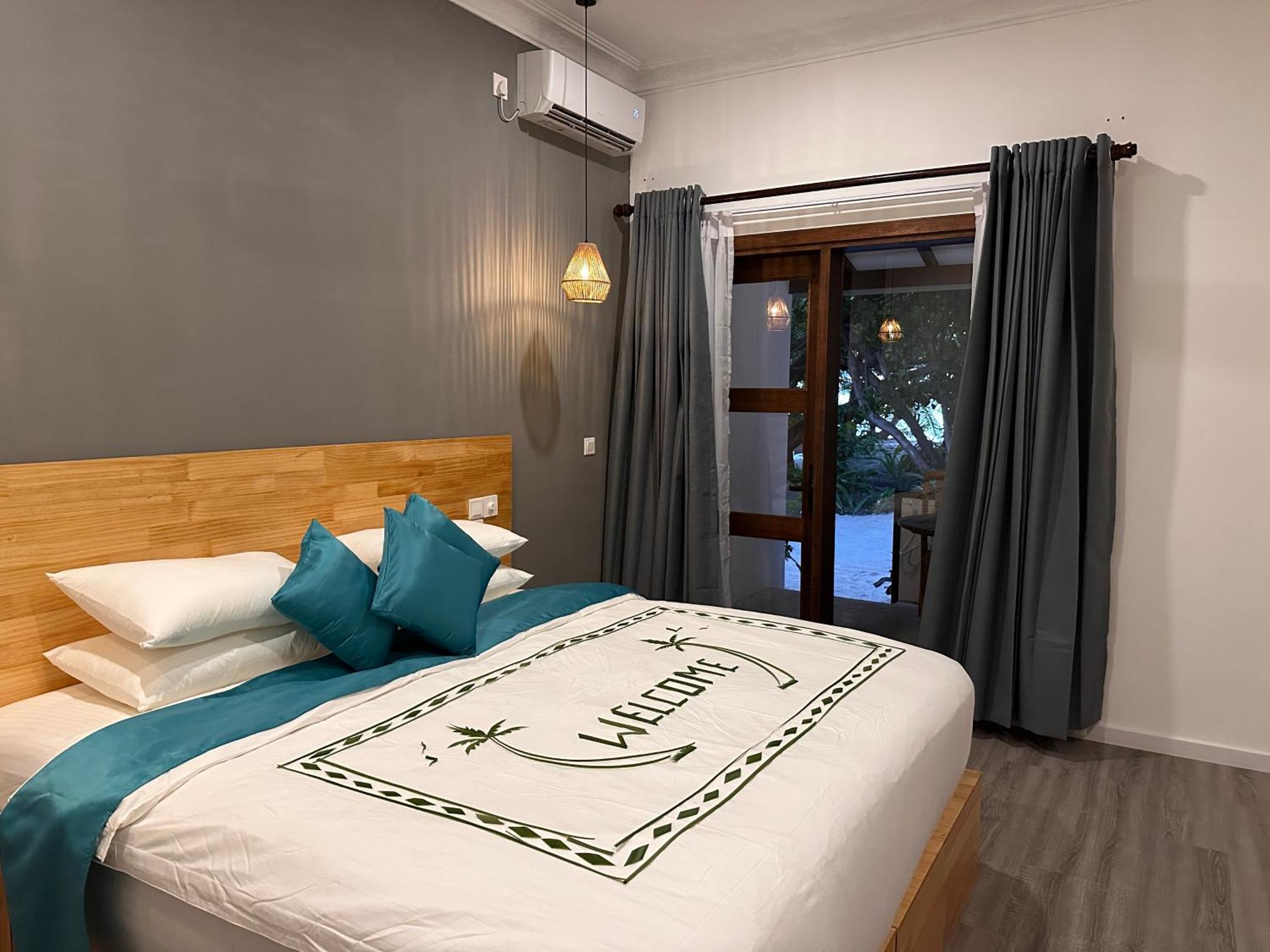 Dhigurah Beach Inn Dış mekan fotoğraf