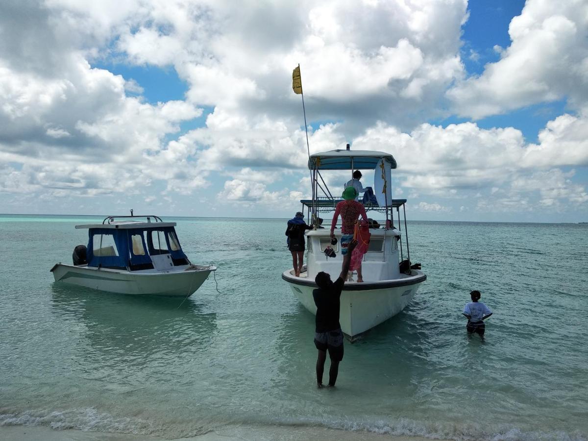 Dhigurah Beach Inn Dış mekan fotoğraf